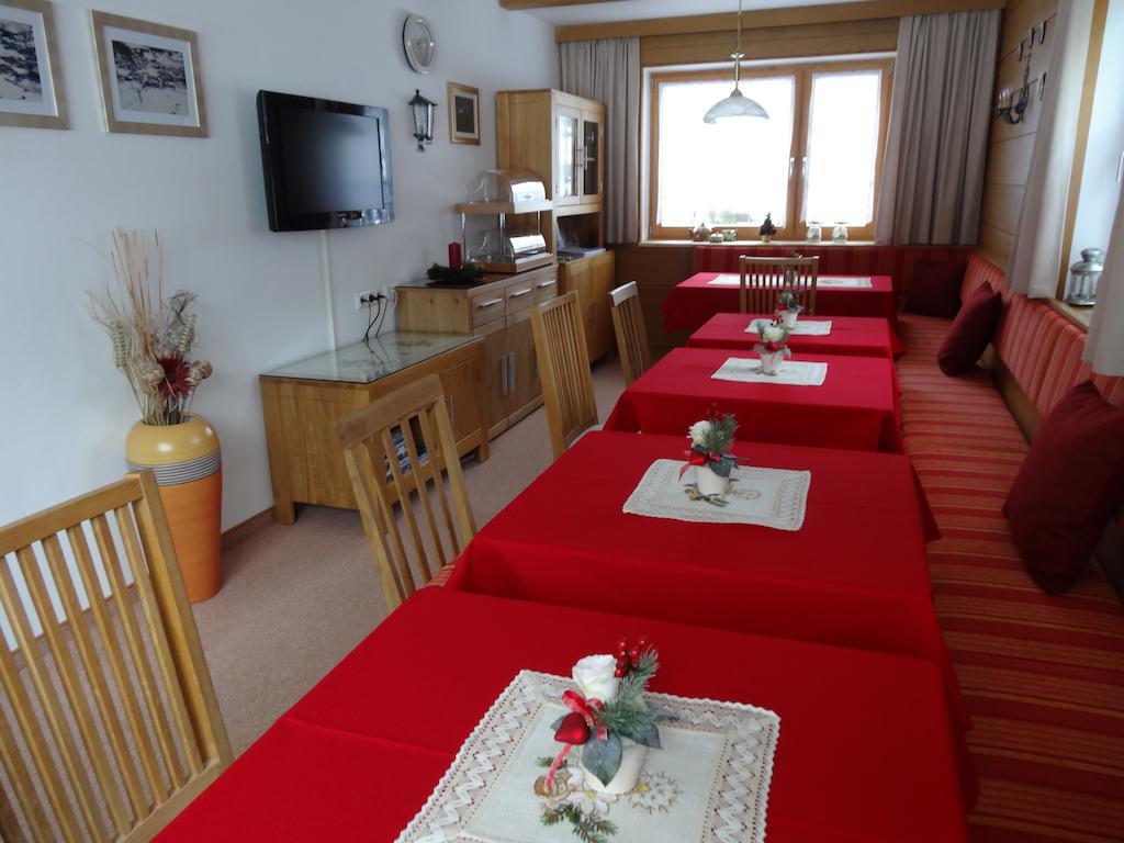 Bed and Breakfast Haus Karl'S Ruh Ehrwald Esterno foto
