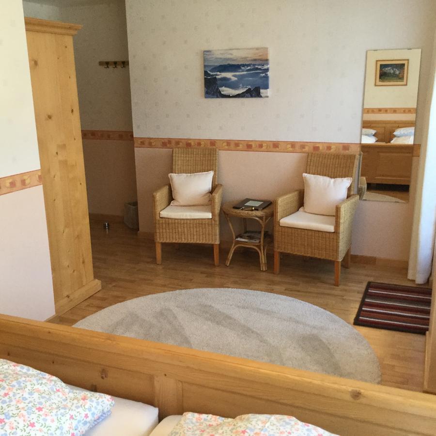 Bed and Breakfast Haus Karl'S Ruh Ehrwald Esterno foto