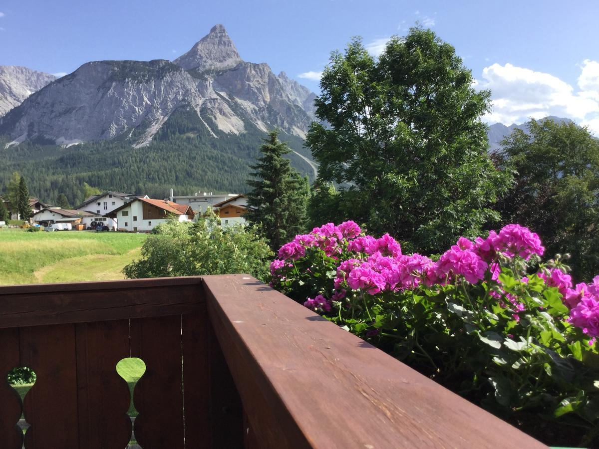 Bed and Breakfast Haus Karl'S Ruh Ehrwald Esterno foto